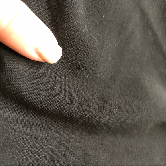 Lululemon Speed Shorts - Size 8 - *liner removed - Picture 4 of 9